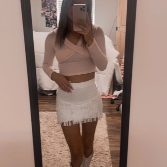 Altar'd State Dresses & Skirts - Altard state white frilly skirt